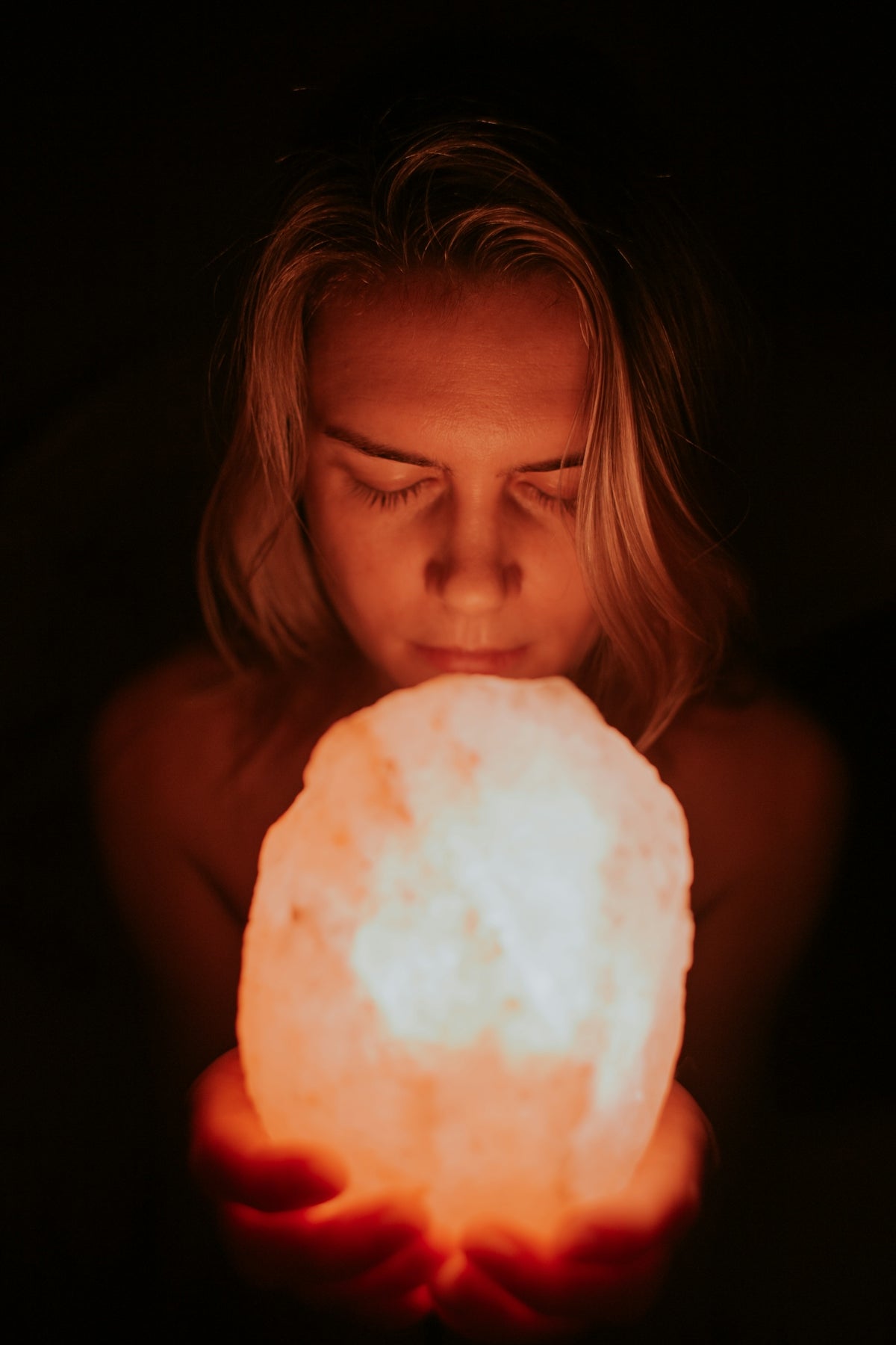 How a Salt Lamp Can Improve Your Sleep Quality.
