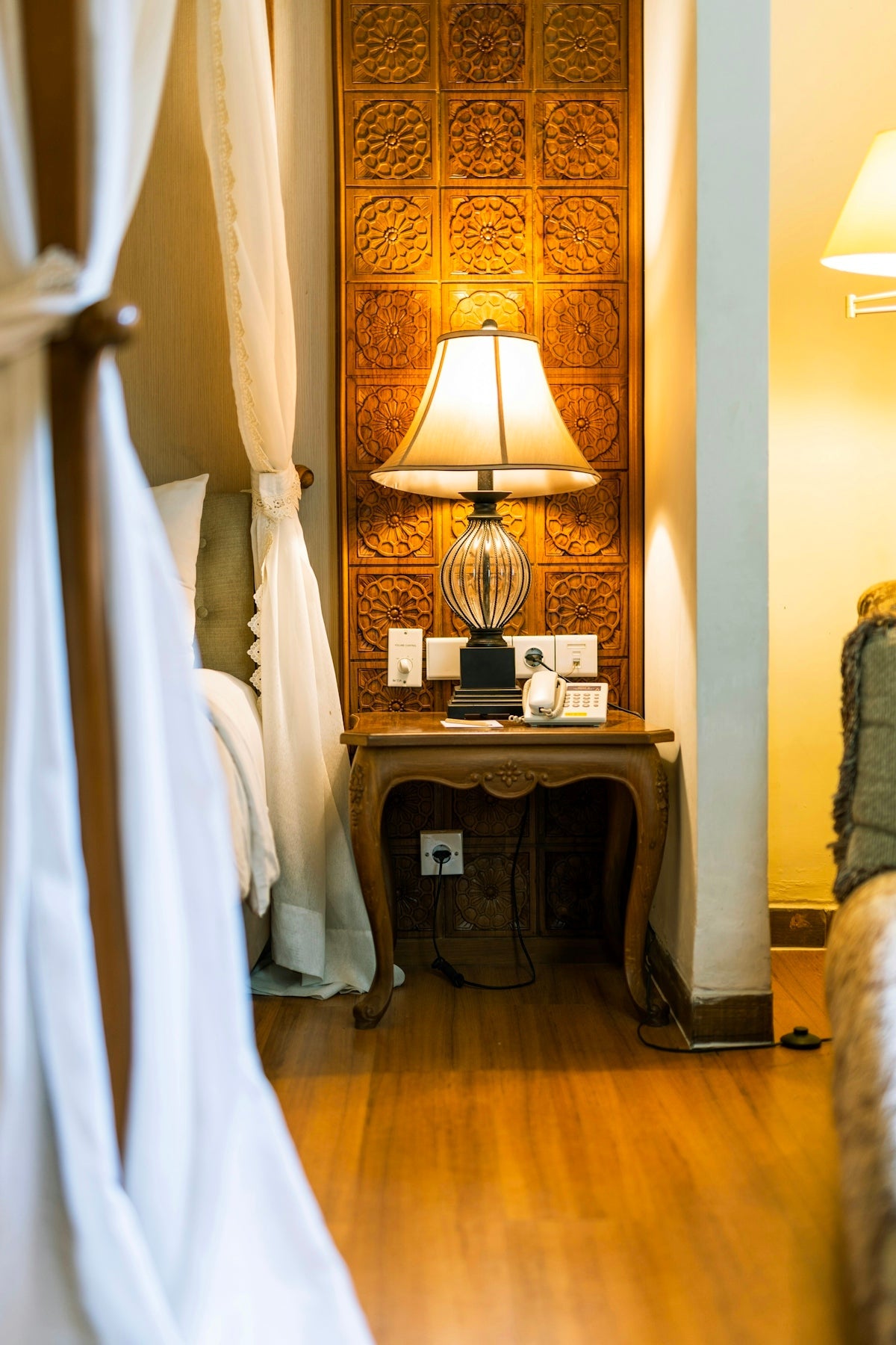 From Traditional to Modern: Comparing Floor Lamp Styles.