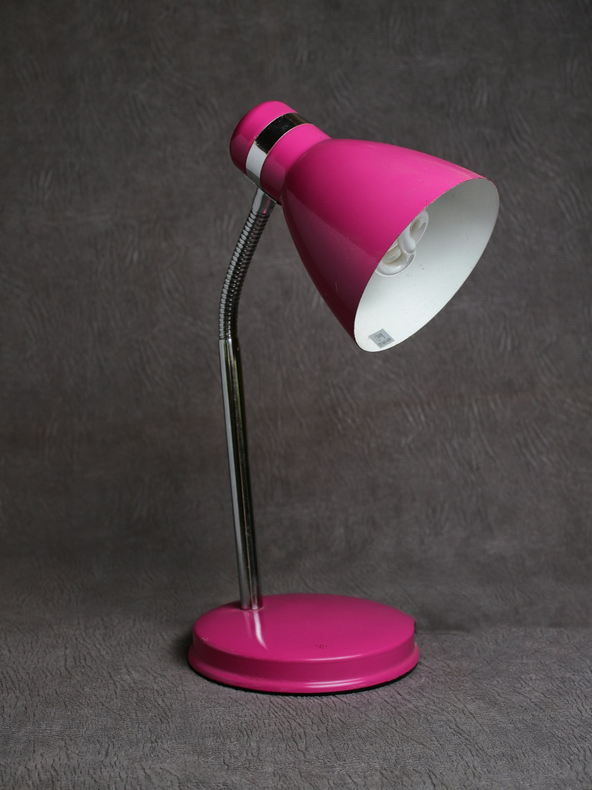 Your Complete Ideal Desk Lamp Guide for Every Space.