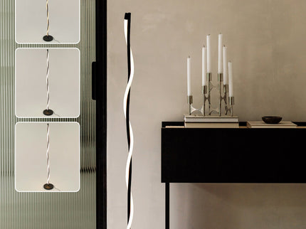 Rio Dimmable LED Floor Lamp Black for Modern and Stylish Lighting.