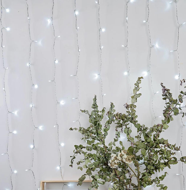 160 COOL WHITE Led SOLAR Curtain Light 2Mx2M
