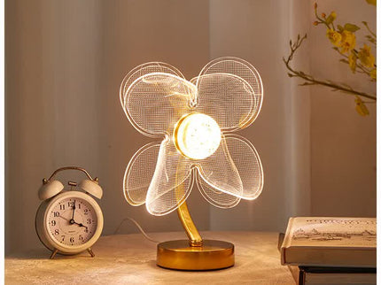 Four Leaf Clover Shape Luxury Acrylic Table Lamp Modern USB Night Light for Bedroom Living Room Bedside.