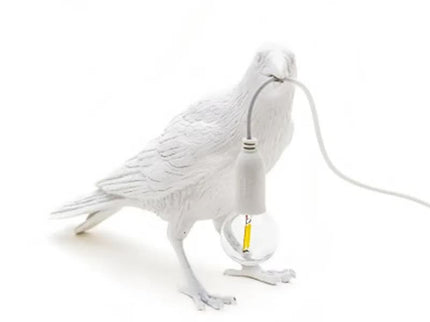 White Bird Right Wall Lamp Nordic Resin Bird Wall Lamp Creative Animal Bedside USB Night Light for Bedroom and Living Room.