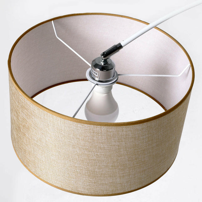 Modern LED Floor Lamp for Stylish Illumination with Adjustable Brightness.